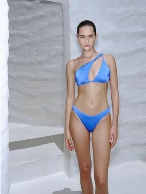 NWOT Baobab Collection Electric Blue Asymmetric Cutout Bikini